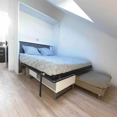 La 5 Etoiles 30g Rue General Margueritte * Rennes