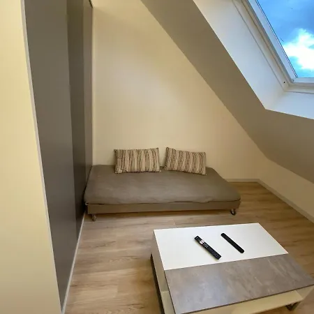 La 5 Etoiles 30g Rue General Margueritte Apartment