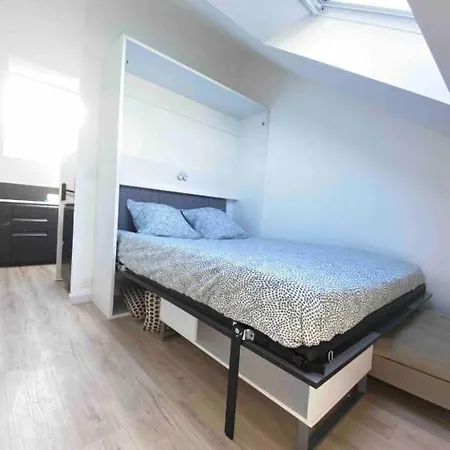 La 5 Etoiles 30g Rue General Margueritte Rennes