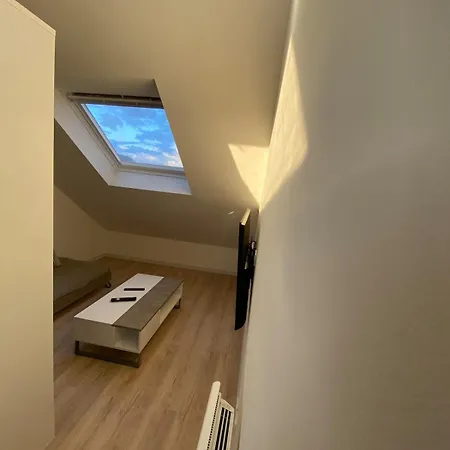 La 5 Etoiles 30g Rue General Margueritte Apartment *