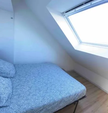 La 5 Etoiles 30g Rue General Margueritte *