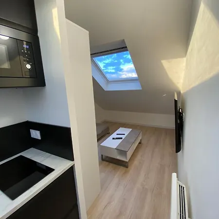 La 5 Etoiles 30g Rue General Margueritte Rennes